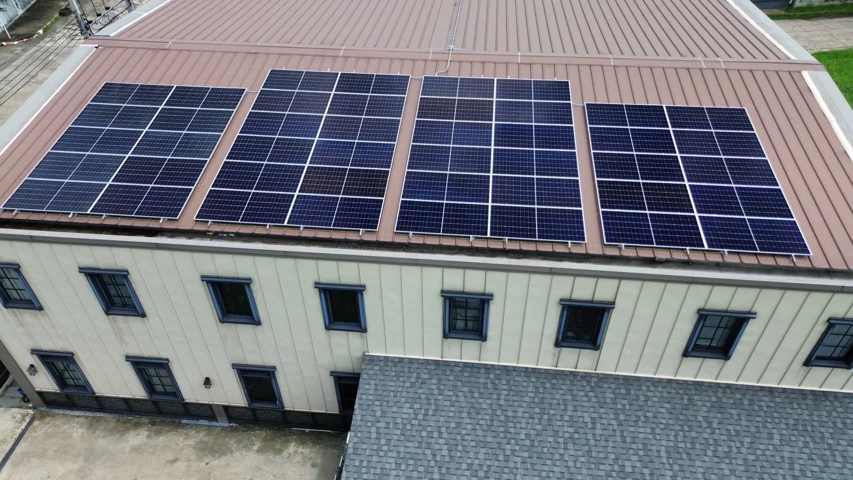 Solar Rootop with Battery