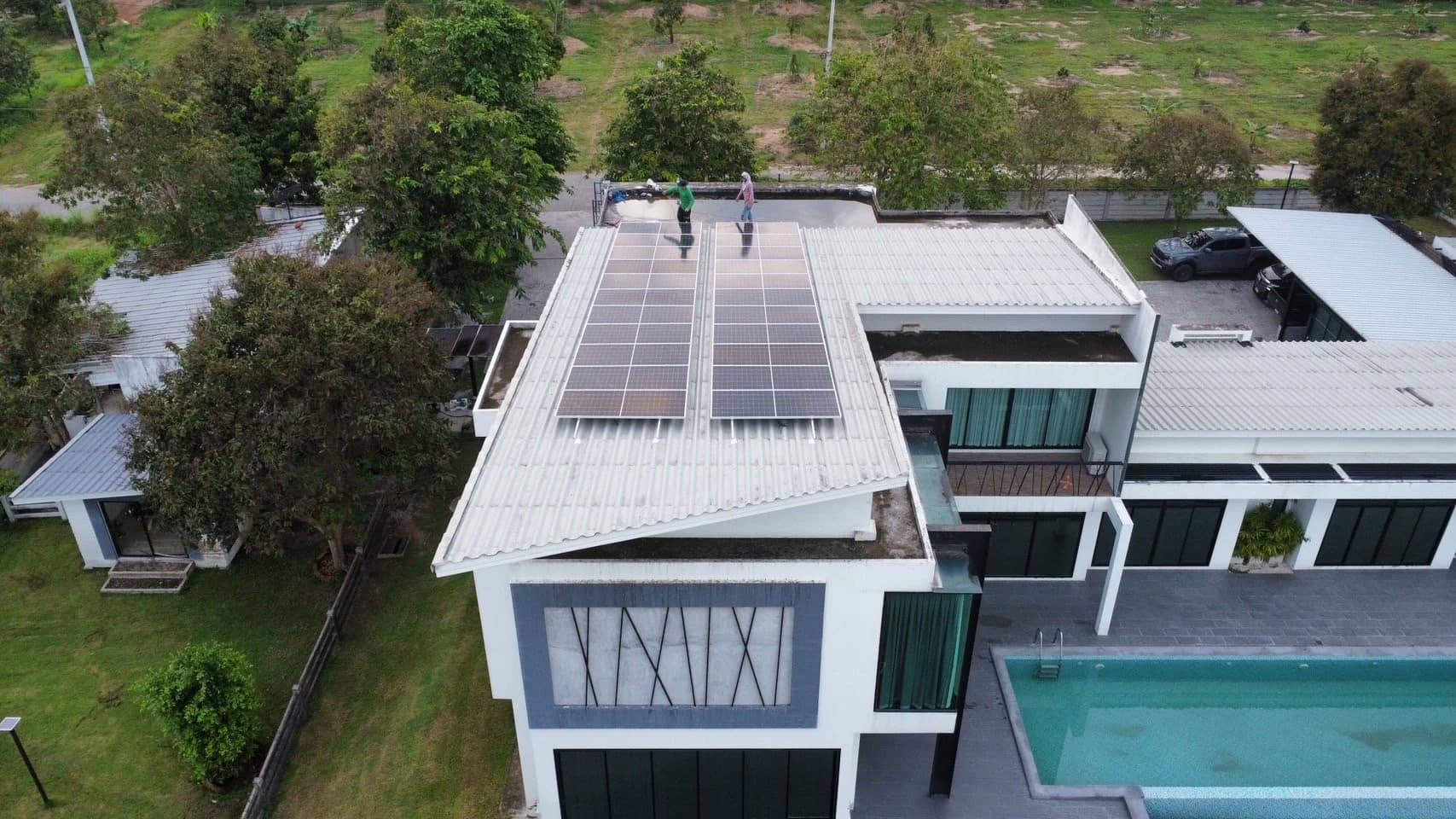 Solar Rootop Komjohn Home RY